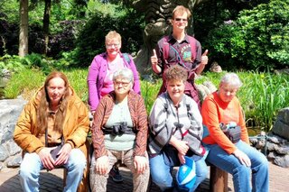 Efteling en Toverland - Groep - Buitenhof Reizen begeleide vakanties voor mensen met een verstandelijke beperking.