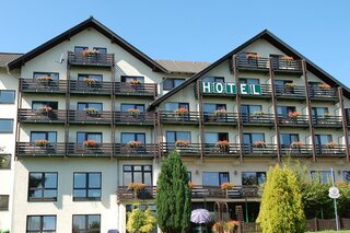Willebadessen - Hotel - Buitenhof Reizen begeleide vakanties voor mensen met een verstandelijke beperking.
