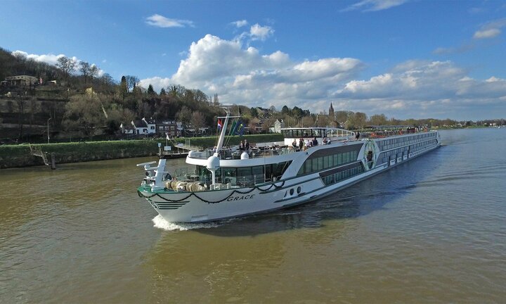 Buitenhof Reizen begeleide vakanties voor mensen met een verstandelijke beperking - © MS Dutch Grace cruiseschip 
