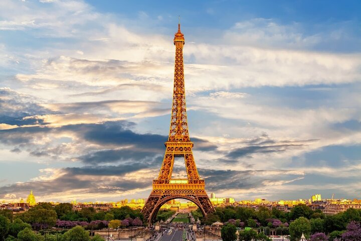Parijs - Eiffeltoren - Buitenhof Reizen begeleide vakanties voor mensen met een verstandelijke beperking.