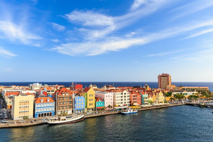 Curacao - Willemstad - Buitenhof Reizen begeleide vakanties voor mensen met een verstandelijke beperking.