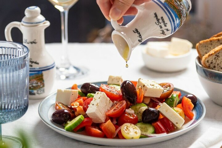 Kos - Griekse salade - Buitenhof Reizen begeleide vakanties voor mensen met een verstandelijke beperking.