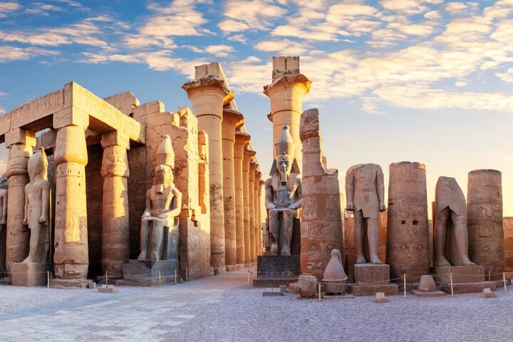 Egypte - Luxor tempel - Buitenhof Reizen begeleide vakanties voor mensen met een verstandelijke beperking.