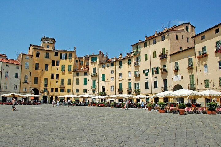 Toscane - Lucca - Buitenhof Reizen begeleide vakanties voor mensen met een verstandelijke beperking.