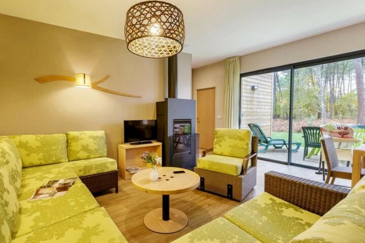 Buitenhof Reizen - La Vienne - begeleide vakanties voor mensen met een beperking - Center Parcs Le Bois aux Daims bungalow