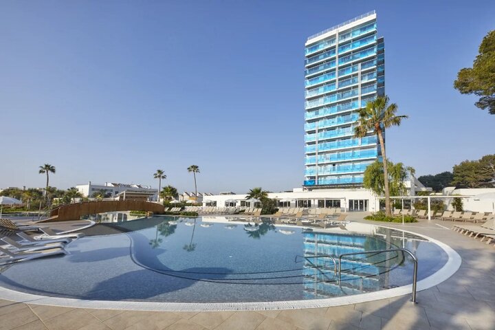 Mallorca - Tonga Tower hotel - Buitenhof Reizen begeleide vakanties voor mensen met een verstandelijke beperking.