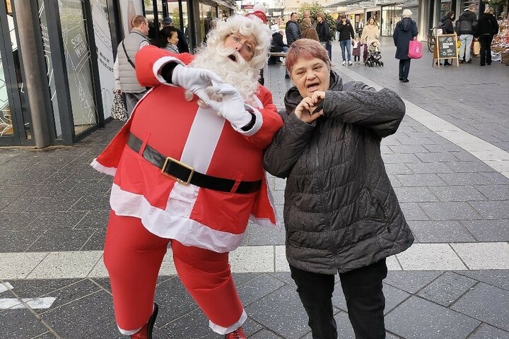 Bergeijk - Kerstman - Buitenhof Reizen begeleide vakanties voor mensen met een verstandelijke beperking.