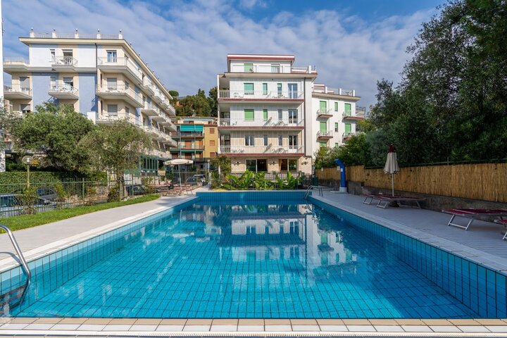 Buitenhof Reizen - Italiaanse Bloemeriviera - begeleide groepsreizen voor mensen met een verstandelijke beperking - Hotel Garden