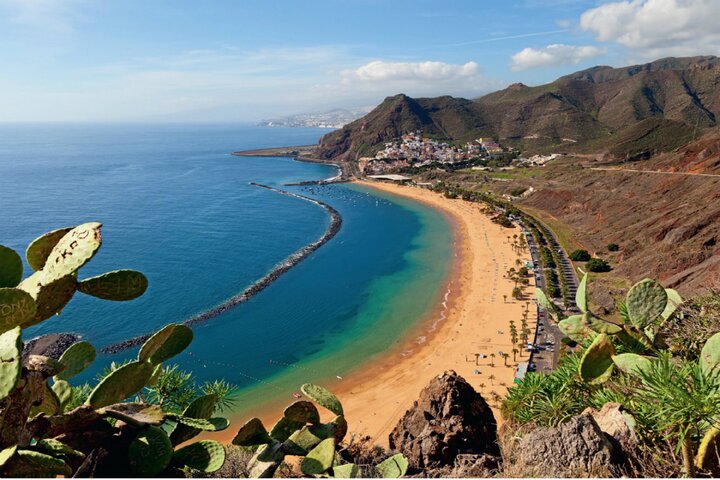 Tenerife - uitzicht - Buitenhof Reizen begeleide vakanties voor mensen met een verstandelijke beperking. 
