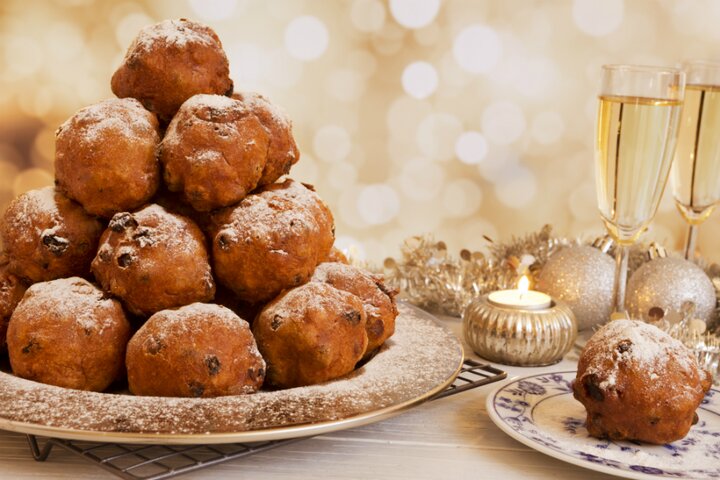 Valkenburg Oud & Nieuw - olibollen - Buitenhof Reizen begeleide vakanties voor mensen met een verstandelijke beperking.  