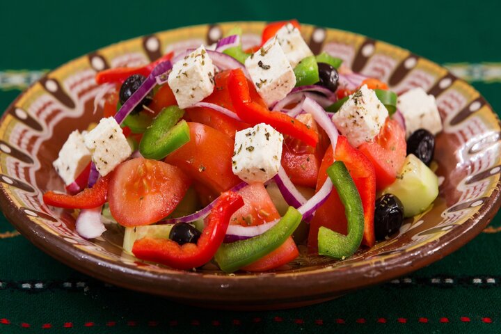 Kreta - Griekse Salade - Buitenhof Reizen begeleide vakanties voor mensen met een verstandelijke beperking. 