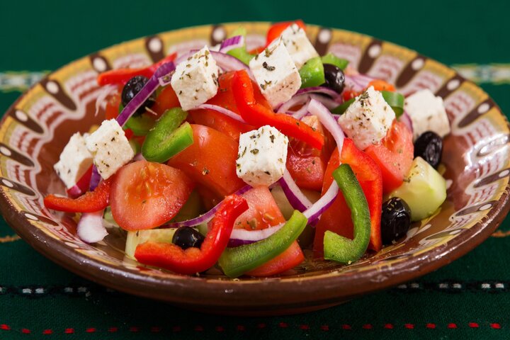Kreta - Griekse Salade - Buitenhof Reizen begeleide vakanties voor mensen met een verstandelijke beperking. 