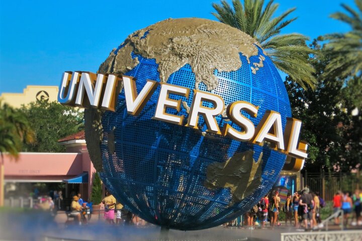 Orlando Pretparkreis - Universal Studio's logo - Buitenhof Reizen begeleide vakanties voor mensen met een verstandelijke beperking