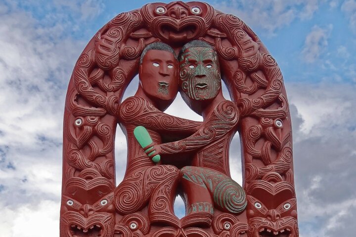 Nieuw Zeeland - Maori beeld - Buitenhhof Reizen begeleide vakanties voor mensen met een verstandelijke beperking