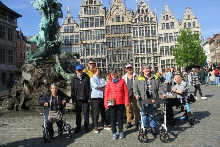 Paascruise - Groepsfoto - Buitenhof Reizen begeleide vakanties voor mensen met een verstandelijke beperking.