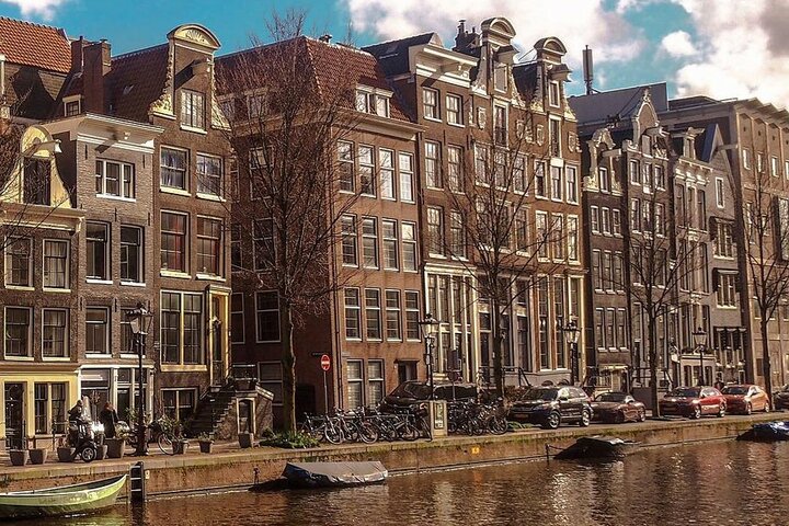 Amsterdam - Herenhuizen - Buitenhof Reizen begeleide vakanties voor mensen met een verstandelijke beperking.