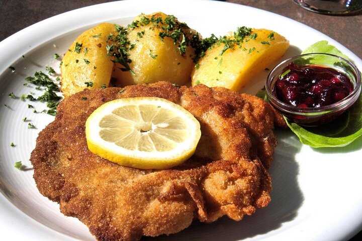 Ebensee - Schnitzel - Buitenhof Reizen begeleide vakanties voor mensen met een verstandelijke beperking.