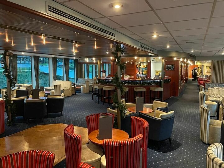 Buitenhof Reizen begeleide vakanties voor mensen met een verstandelijke beperking - © MS Dutch Grace - Lounge