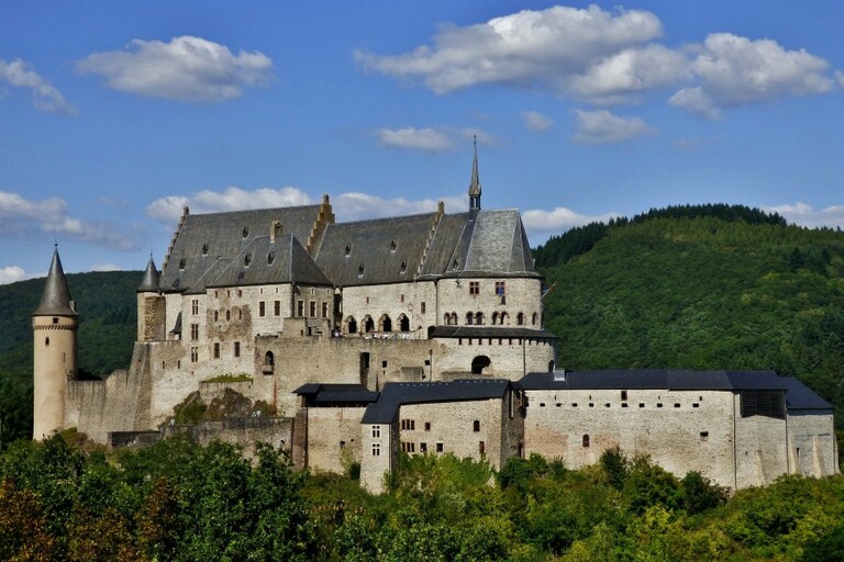 Vianden - Kasteel Vianden - AutiTravel begeleide vakanties voor mensen met autisme