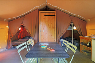 Buitenhof Reizen - Actieve vakantie aan de Atlantische kust - Begeleide vakanties voor mensen met een beperking - Toile & Bois tent (2)