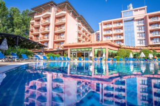 Buitenhof Reizen - Sunny Beach - begeleide vakanties voor mensen met een beperking - Hotel Izola