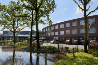 Buitenhof Reizen - Begeleide groepsreizen voor mensen met een verstandelijke beperking - Het Gouden Buitenhof Weekend - Buitenkant Bonte Wever