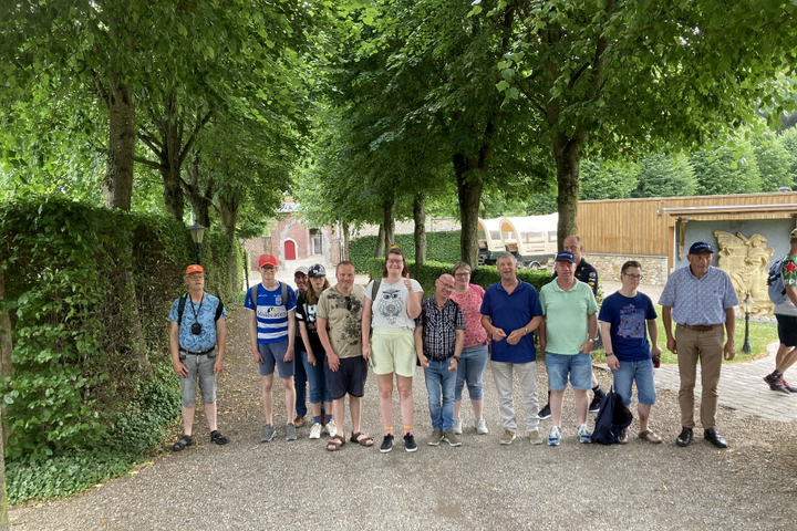 Buitenhof Reizen - Valkenburg Cauberg - Begeleide vakanties voor mensen met een beperking - Groepsfoto reizigers