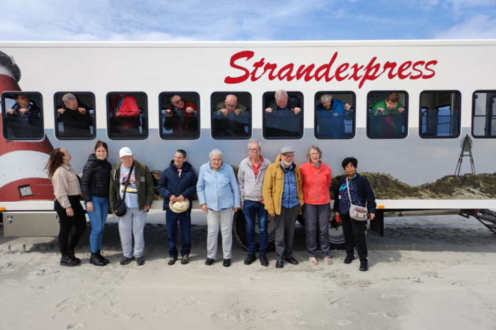 Buitenhof Reizen - Ameland - begeleide vakanties voor mensen met een beperking - Strandexpress