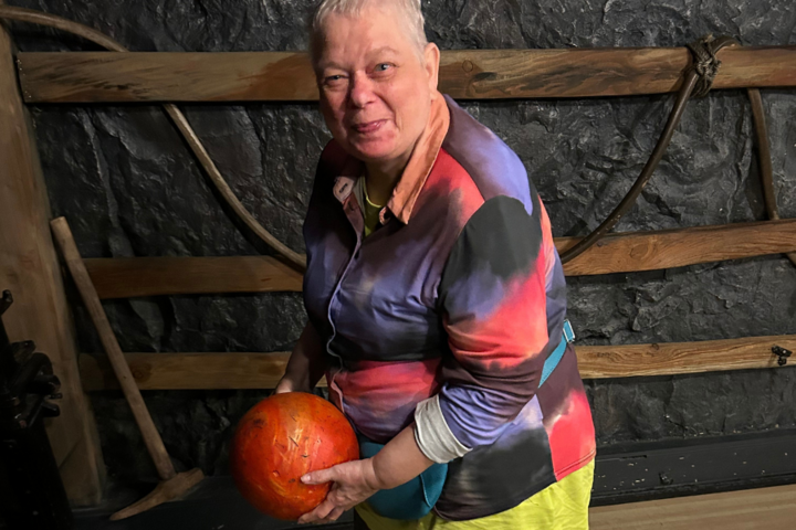 Buitenhof Reizen - Almelo - begeleide vakanties voor mensen met een beperking -  Bowling in Preston Palace
