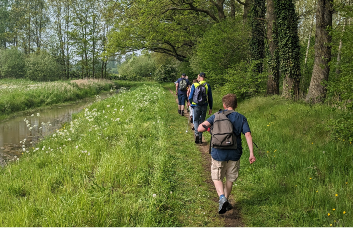 Buitenhof Reizen -Giethoorn - begeleide vakanties voor mensen met een beperking -  Wandelen in Nationaal Park de Weerribben