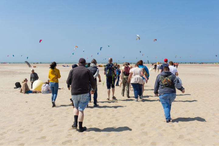 Buitenhof Reizen - Ouddorp - Begeleide vakanties voor mensen met een beperking - Strand