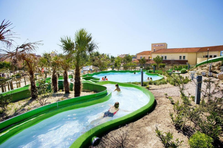 Buitenhof Reizen - Ouddorp - Begeleide vakanties voor mensen met een beperking - Center Parcs Port Zelande subtropisch zwemparadijs