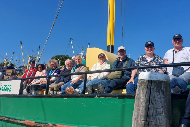 Buitenhof Reizen - Lauwersoog Friesland- Begeleide vakanties voor mensen met een beperking - Boottocht
