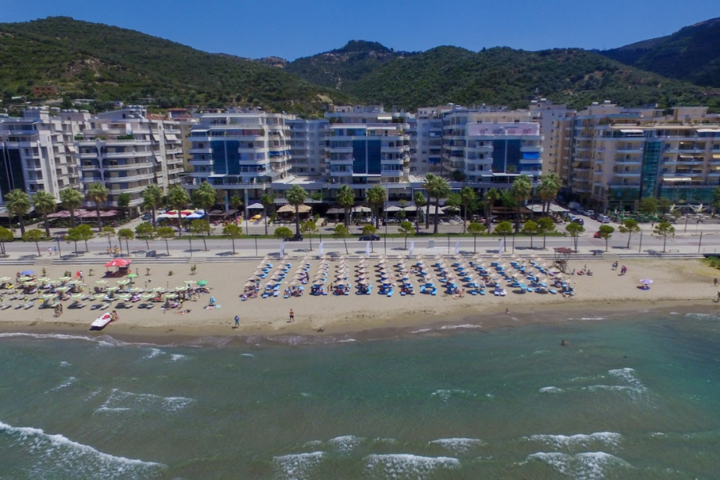 Buitenhof Reizen - AlbaniÃ«- begeleide vakanties voor mensen met een beperking - Hotel AP