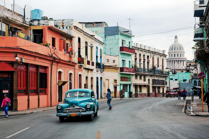 Buitenhof Reizen - Cuba - begeleide vakanties voor mensen met een beperking - Straatbeeld