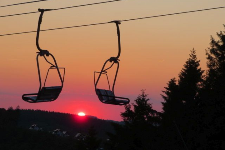 Buitenhof Reizen - Winterberg - begeleide vakanties voor mensen met een beperking - lift