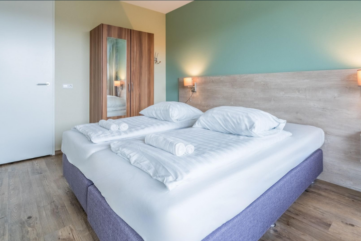 Buitenhof Reizen - Terschelling - begeleide vakanties voor mensen met een beperking - Landal West Terschelling slaapkamer