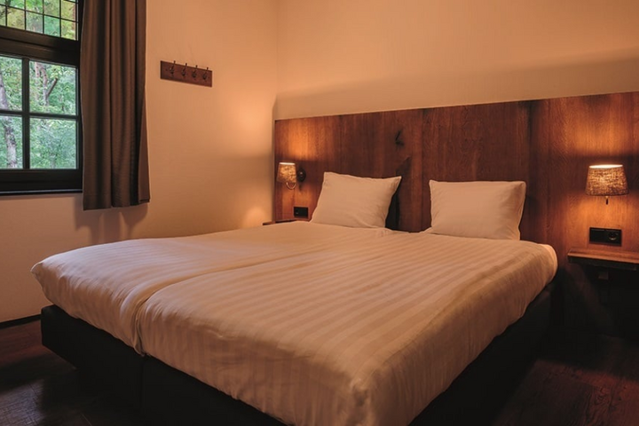 Buitenhof Reizen - Efteling - begeleide vakanties voor mensen met een beperking - Vakantiepark Bosrijk slaapkamer