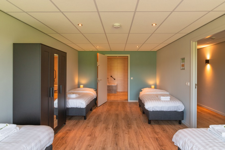 Buitenhof Reizen - Twente - begeleide vakanties voor mensen met een beperking - De Manderhoeve  slaapkamer