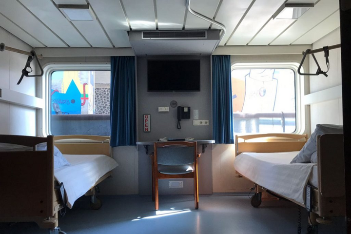Buitenhof Reizen - Buitenhof Zomercruise - begeleide vakanties voor mensen met een beperking - Prins Willem Alexander Cruiseschip hut
