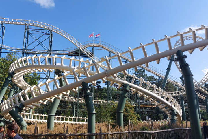 Buitenhof Reizen - Efteling Bosrijk JO - begeleide groepsreizen met een verstandelijke beperking - Python