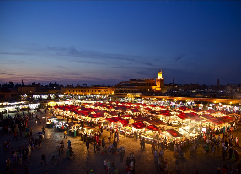 Buitenhof Reizen voor mensen met een verstandelijke beperking - Ondernemend - Kleurrijk Marrakech - Djemaa el Fna-plein