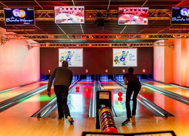 Buitenhof Reizen voor mensen met een verstandelijke beperking - Ondernemend - All-Inclusive Bonte Wever - Bowlingbaan