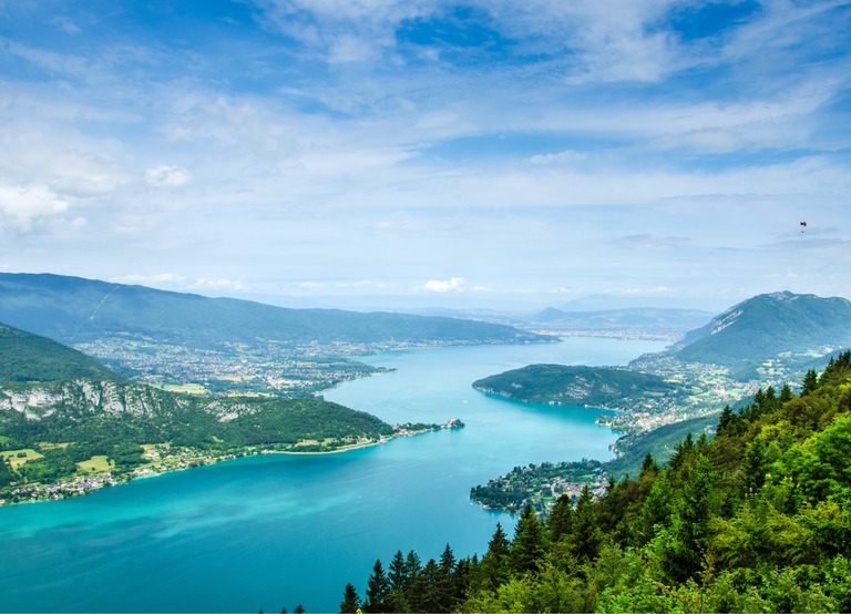Buitenhof Reizen - Begeleide groepsreizen voor mensen met een verstandelijke beperking - Franse Alpen & het meer van Annecy - Annecy meer