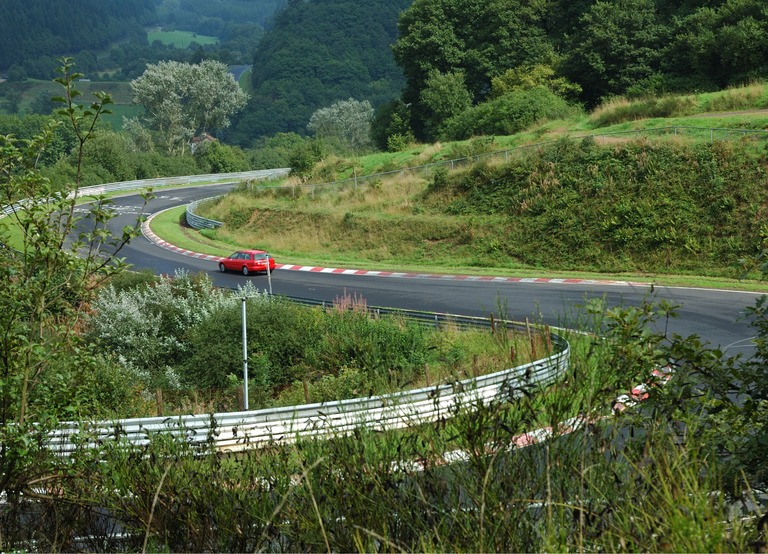 Buitenhof Reizen - Begeleide groepsreizen voor mensen met een verstandelijke beperking - autosport op de nurburgring - racetrack
