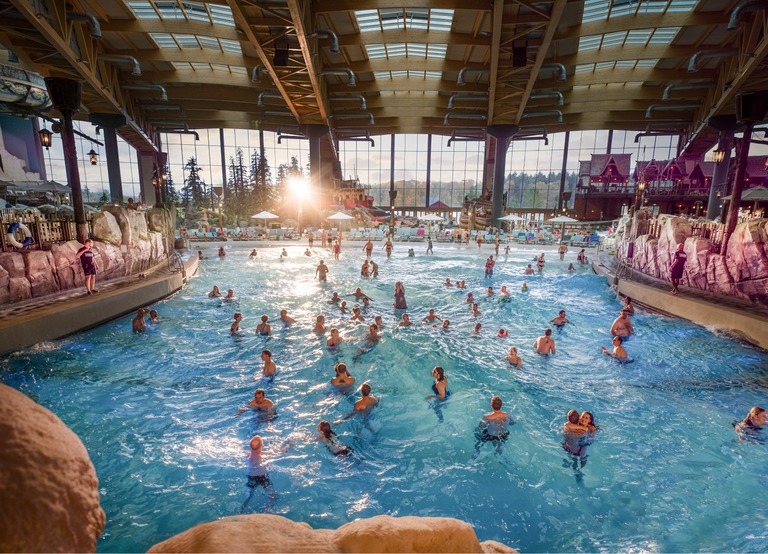 Buitenhof Reizen - Begeleide groepsreizen voor mensen met een verstandelijke beperking - Rulantica & Europa-park - Zwembad rulantica