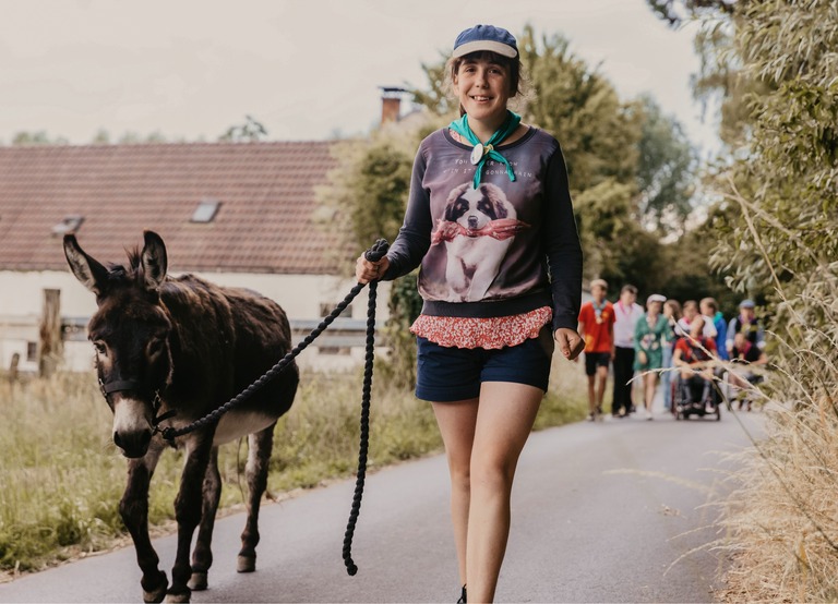 Buitenhof Reizen - Begeleide groepsreizen voor mensen met een verstandelijke beperking - Vlaamse Ardennen - reiziger met ezels